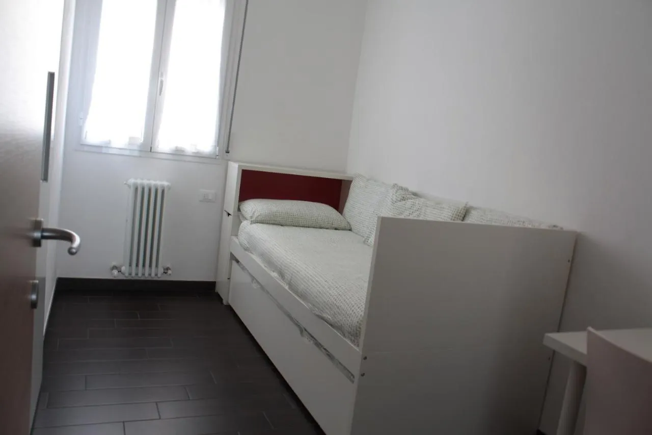 Semesterbostad Casa Vacanze Aurora Centro Rimini