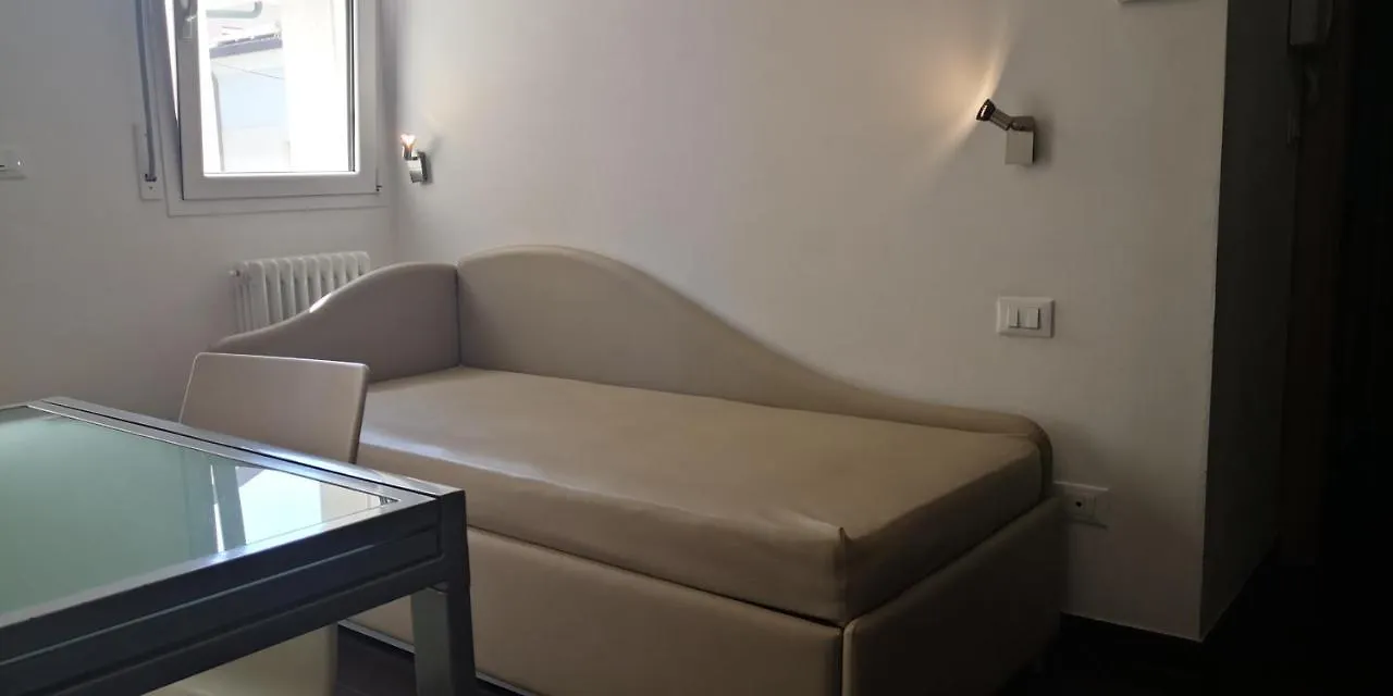Casa Vacanze Aurora Centro Rimini