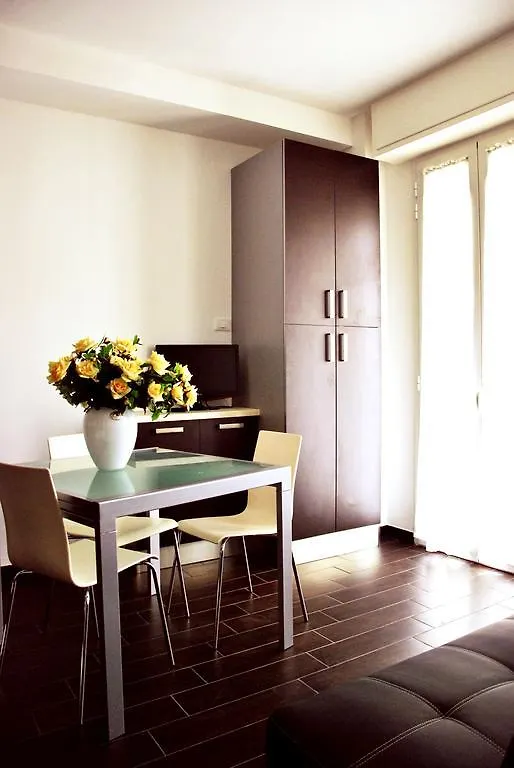 Semesterbostad Casa Vacanze Aurora Centro Rimini